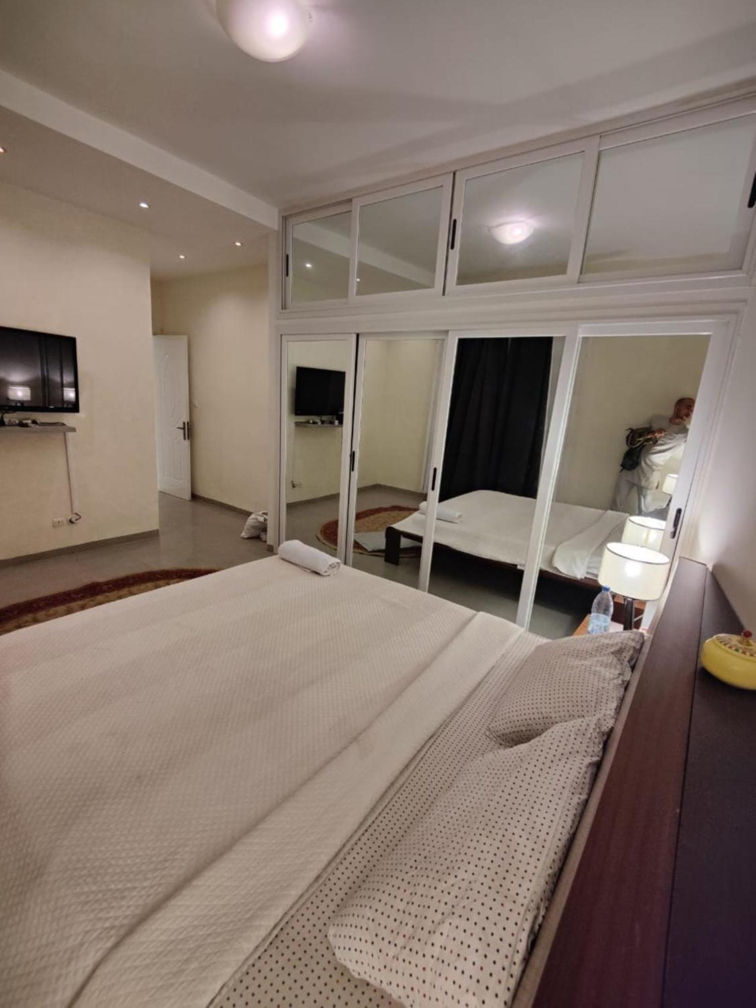 Appartement Center 2 Bedrooms Dakar