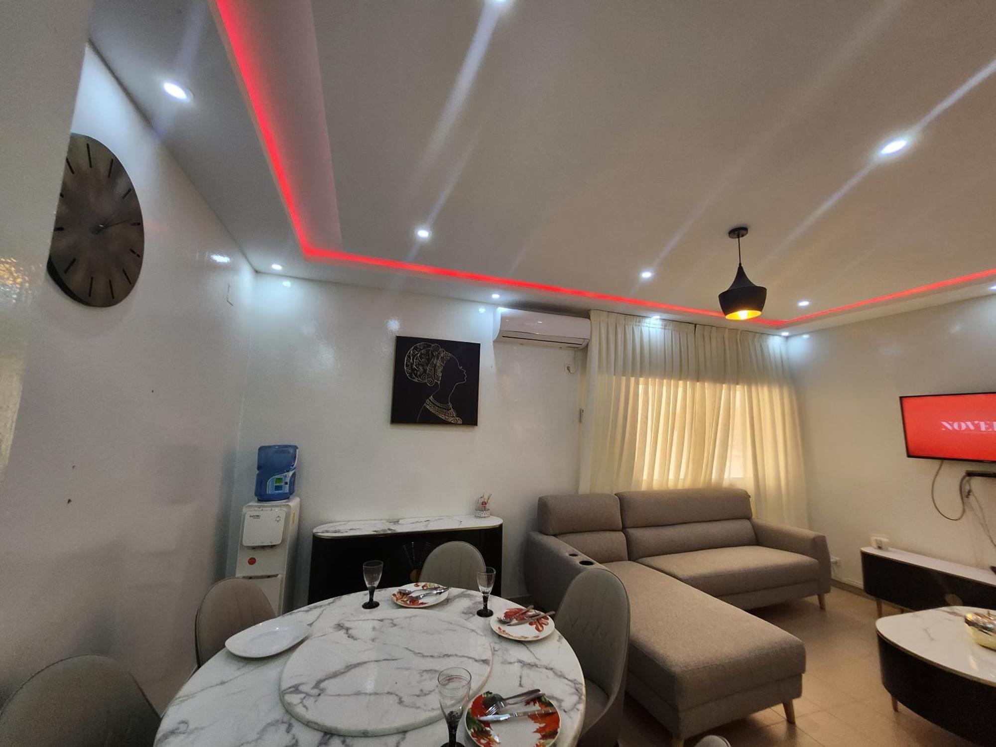Appartement Center 2 Bedrooms Dakar